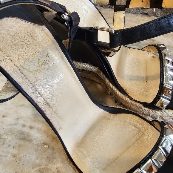 Christian Louboutin Black Leather/Studded Cataclou 140 Espadrille Wedge SZ 40 - Picture 8 of 12